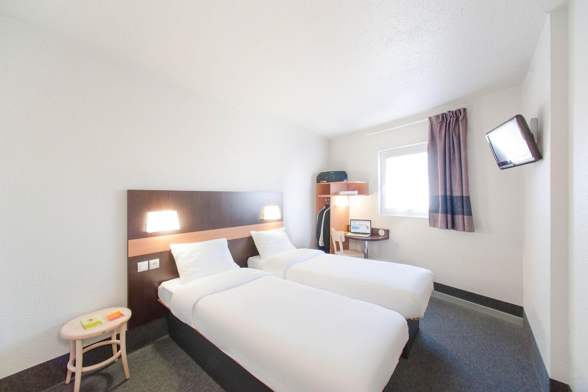 Hotel Centre Arenes 2*