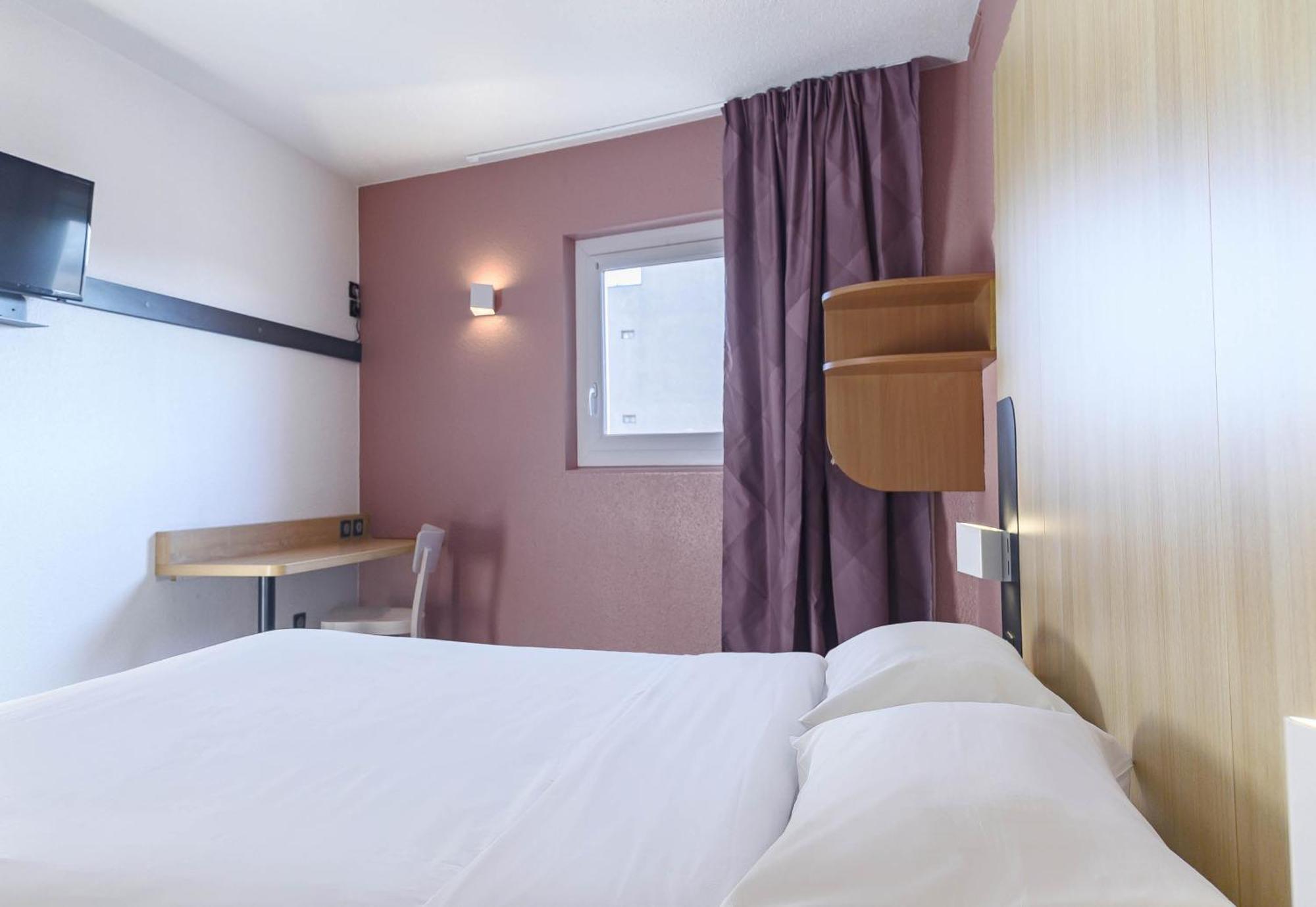 Hotel Centre Arenes 2*