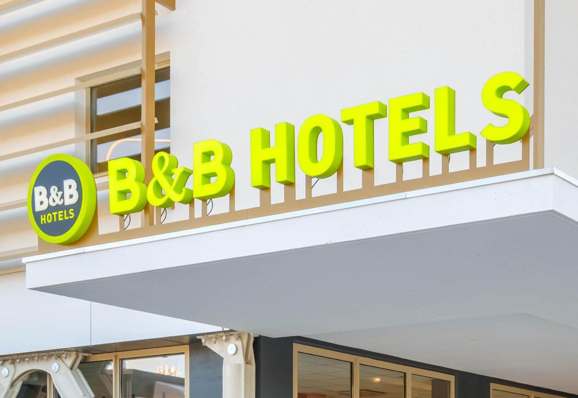 Centre Arènes Hotel 2*